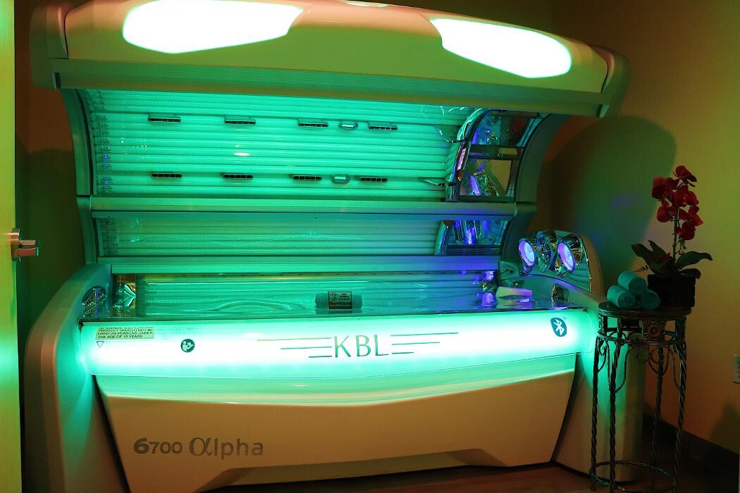 Images Beach Bum Tanning & Airbrush Salon