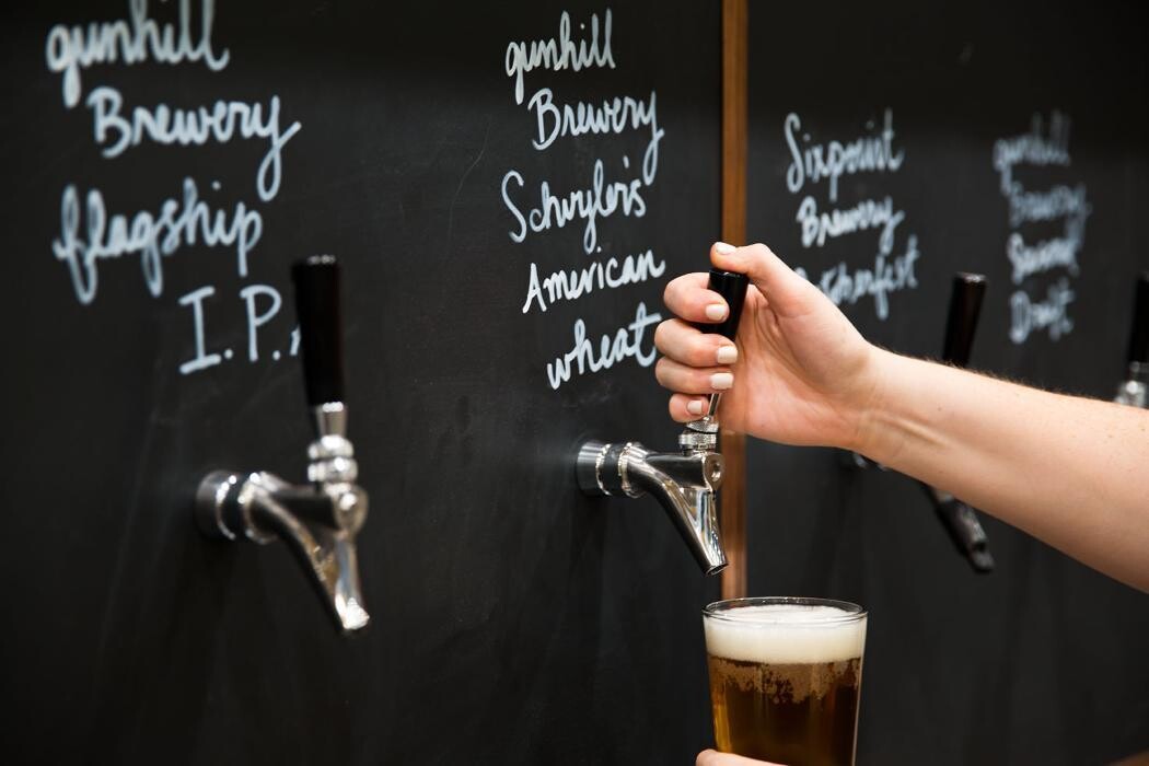 Images Eli's Night Shift