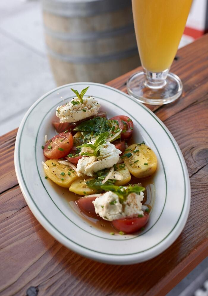 Images Eli's Night Shift