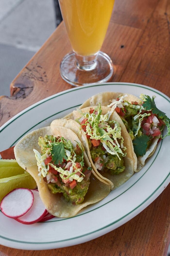 Images Eli's Night Shift