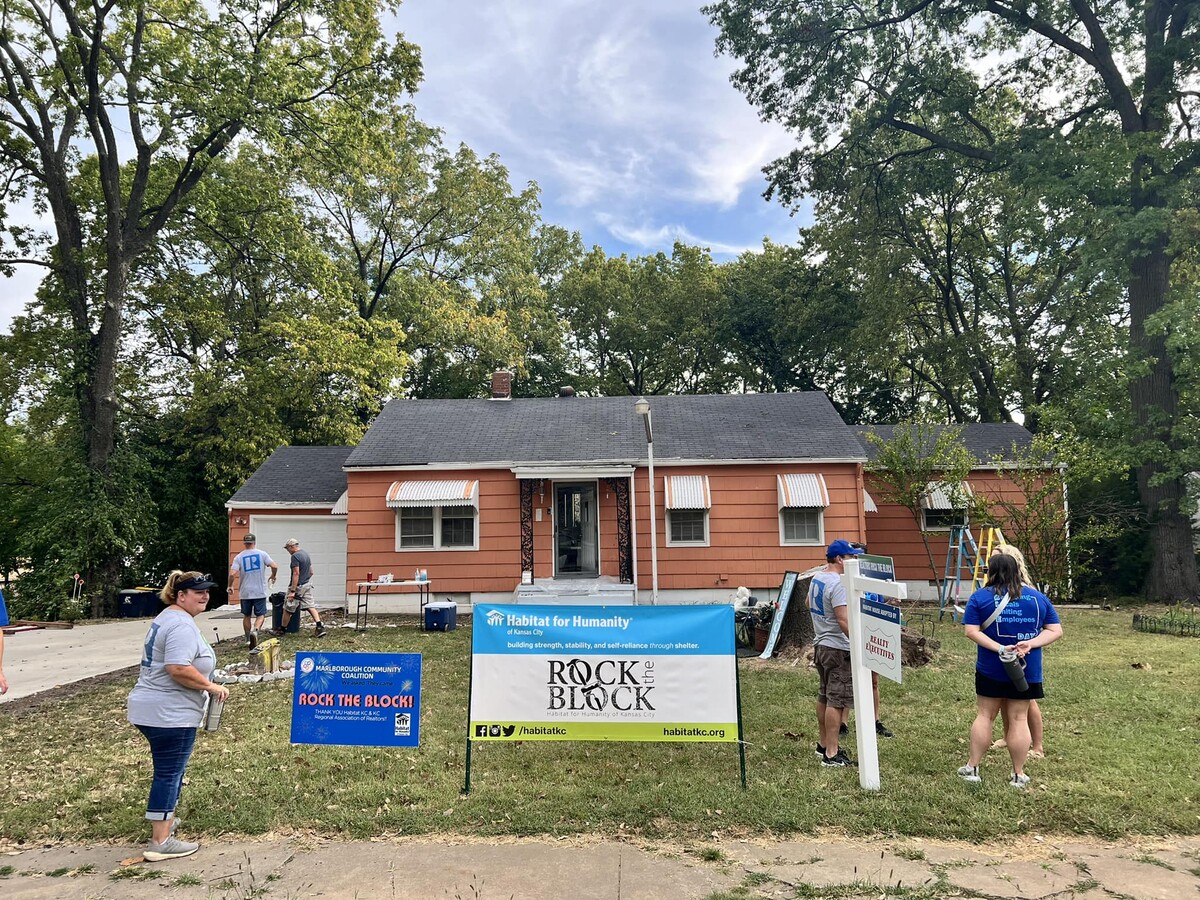 Images Jason Ellis, RE/MAX Heritage