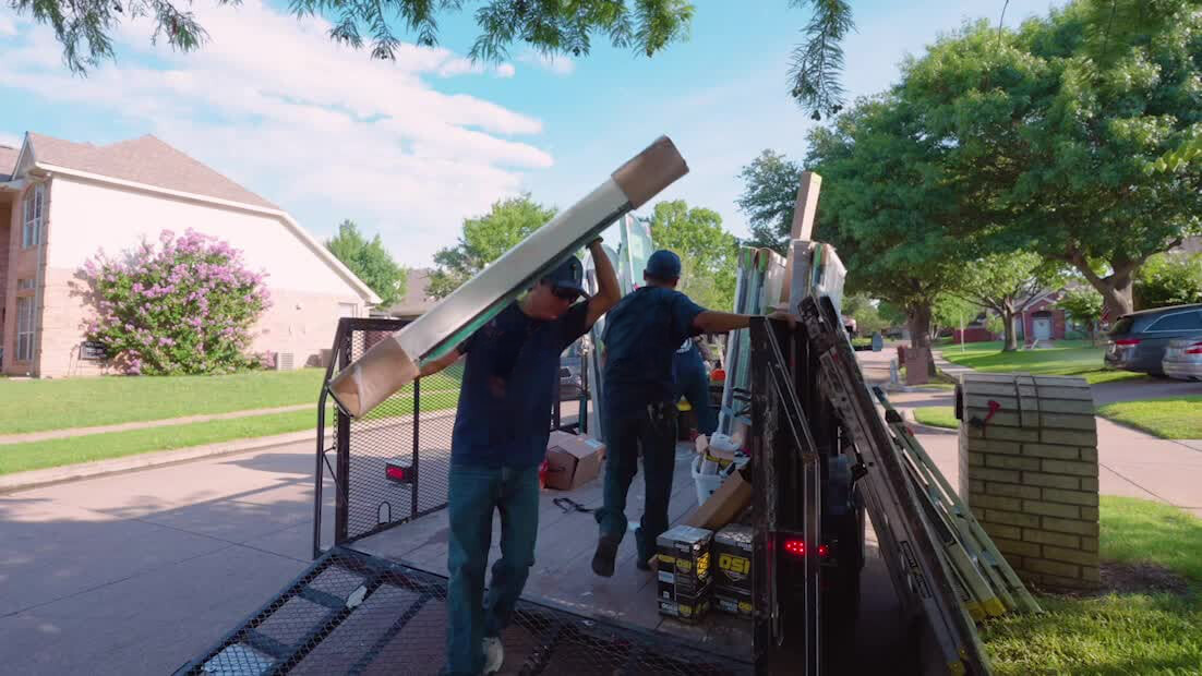 Images Bigfoot Windows and Roofing