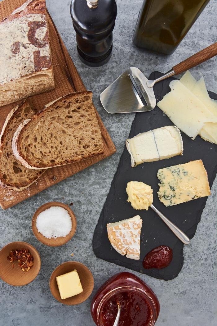 Images Eli's Essentials And Wine Bar