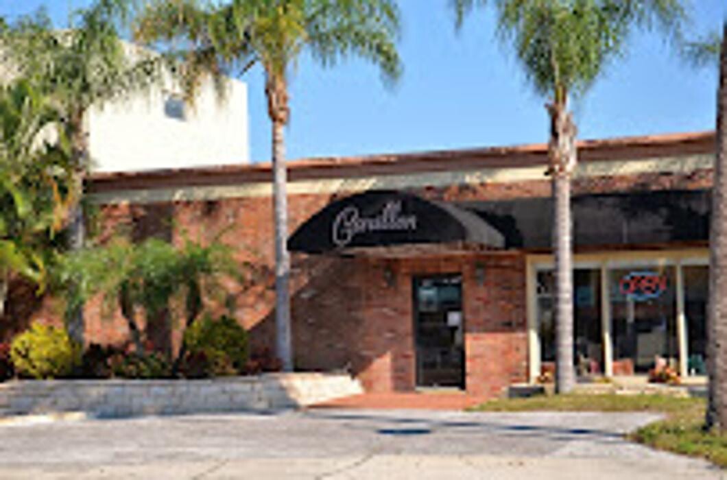 Images Carillon Rug Gallery & Floor Center