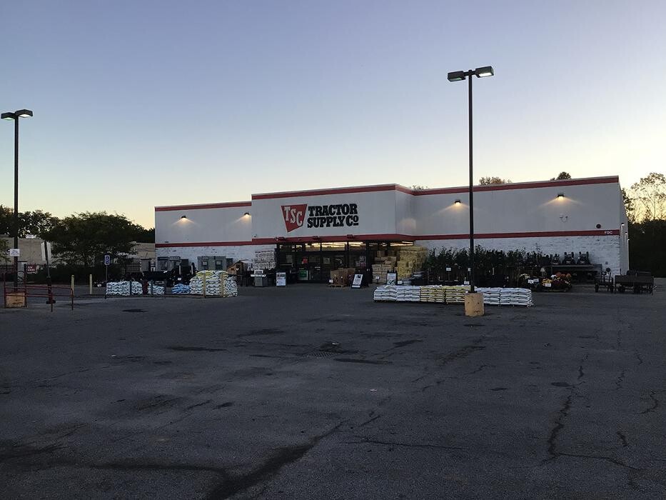 Images Tractor Supply Co.