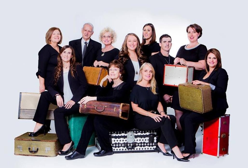 Images Real Estate Professionals: Dolores Lemon and Associates
