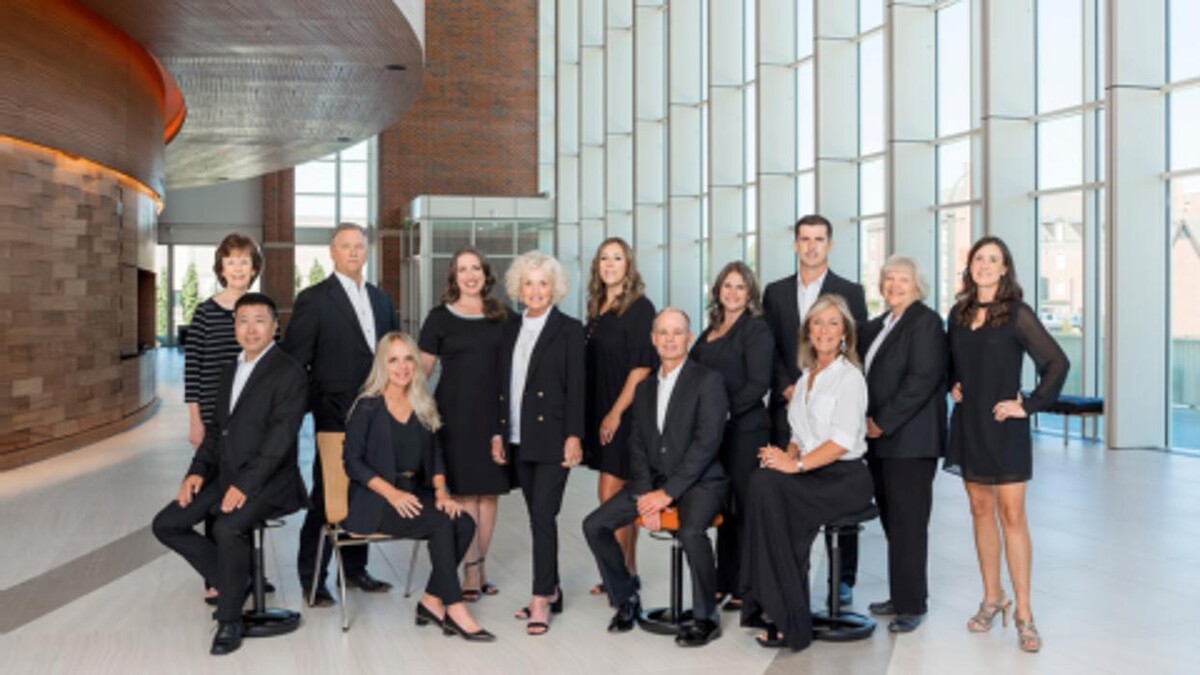 Images Real Estate Professionals: Dolores Lemon and Associates