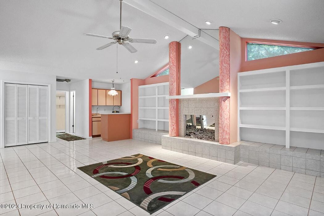 Images CENTURY 21 Alliance Realty