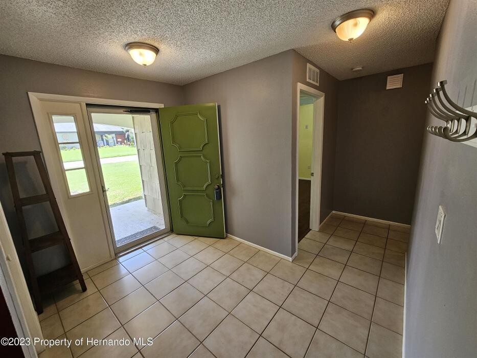 Images CENTURY 21 Alliance Realty