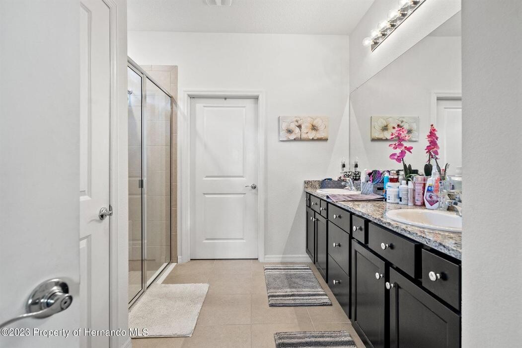 Images CENTURY 21 Alliance Realty