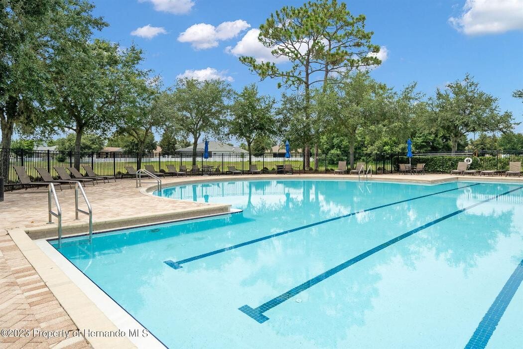 Images CENTURY 21 Alliance Realty