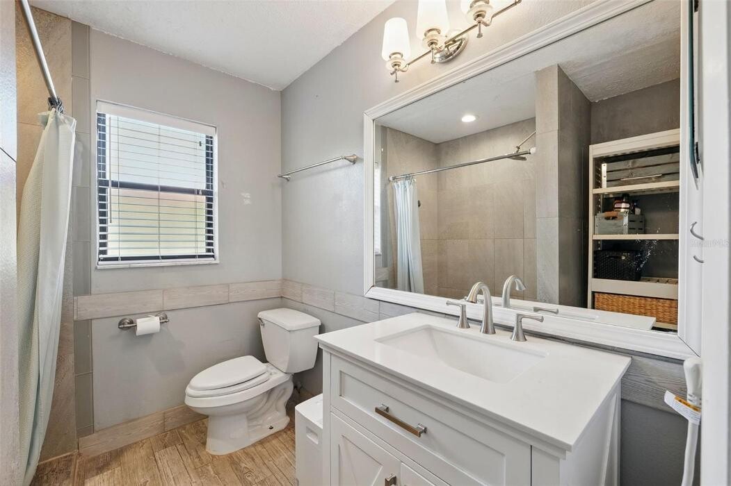 Images CENTURY 21 Alliance Realty