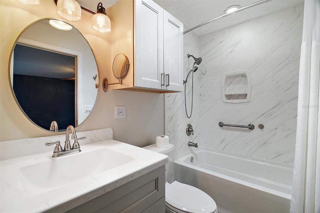 Images CENTURY 21 Alliance Realty
