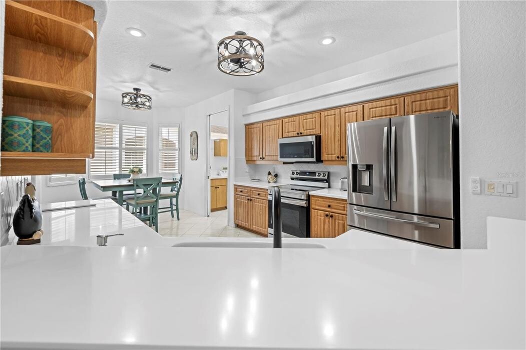 Images CENTURY 21 Alliance Realty