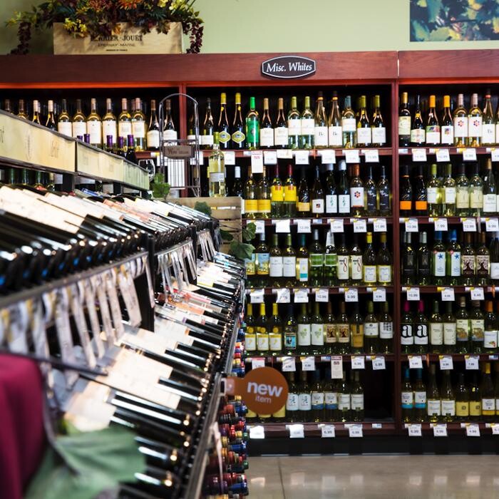 Images Hy-Vee Wine & Spirits