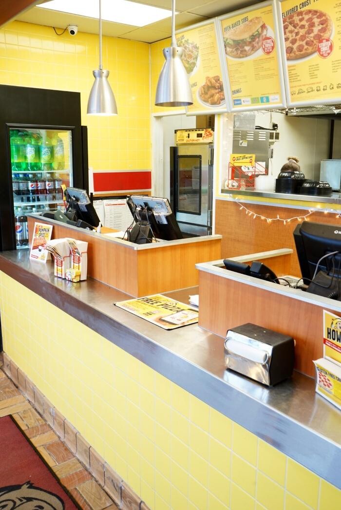 Images Hungry Howie's Pizza