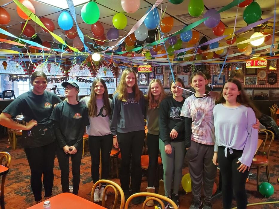 Images Happy Joe's Pizza & Ice Cream - Dubuque- Century Dr.