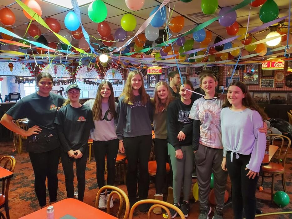 Images Happy Joe's Pizza & Ice Cream - Dubuque- Century Dr.