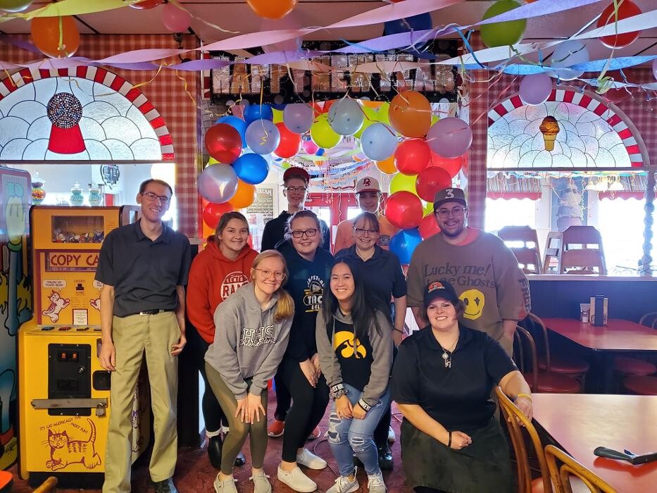 Images Happy Joe's Pizza & Ice Cream - Dubuque- Century Dr.
