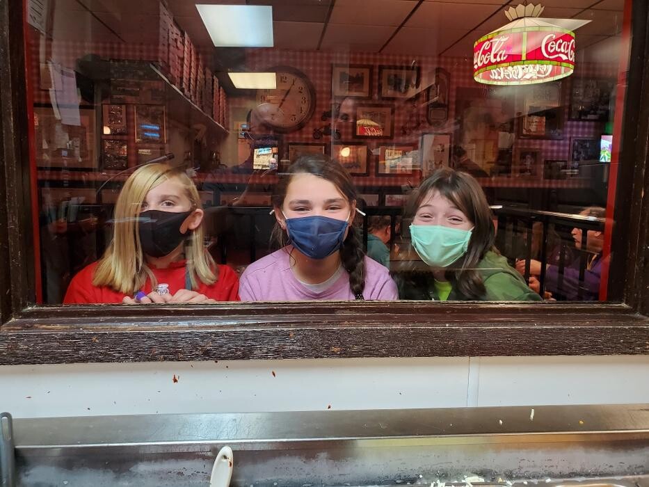 Images Happy Joe's Pizza & Ice Cream - Dubuque- Century Dr.