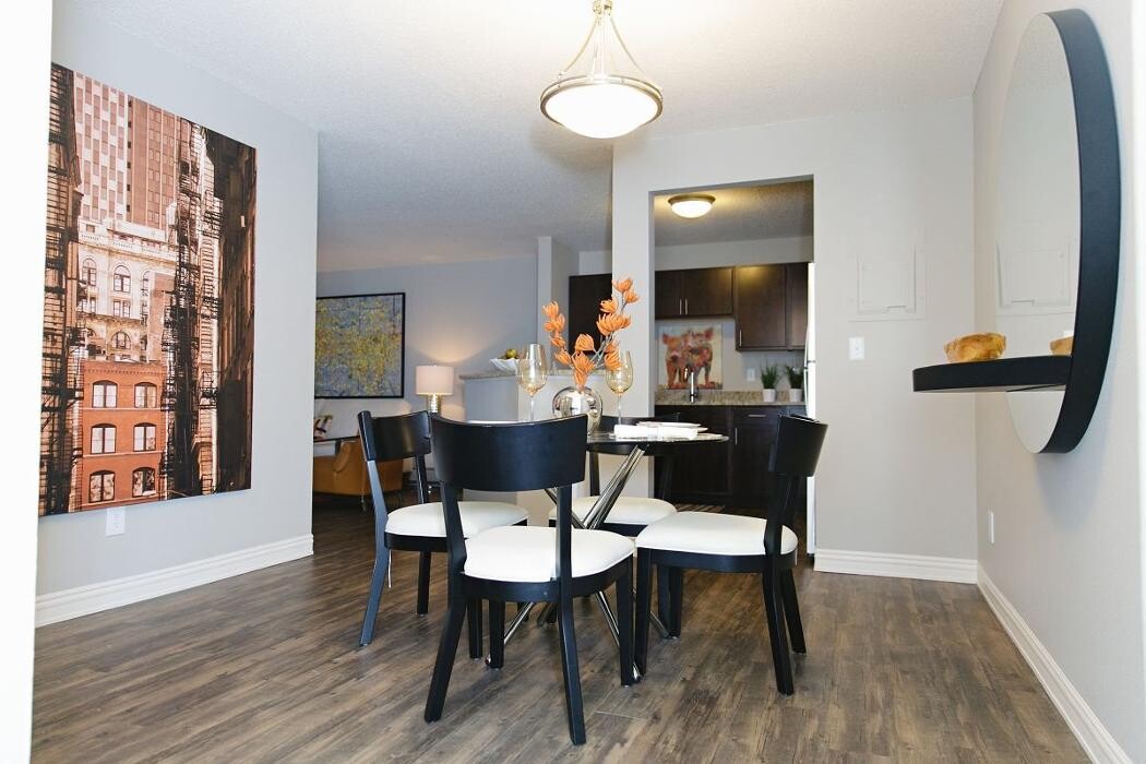 Images Valley Creek Apartments