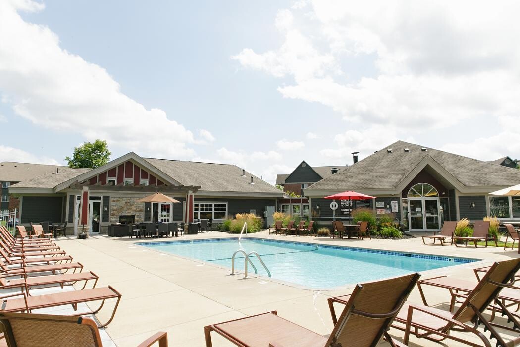 Images Valley Creek Apartments