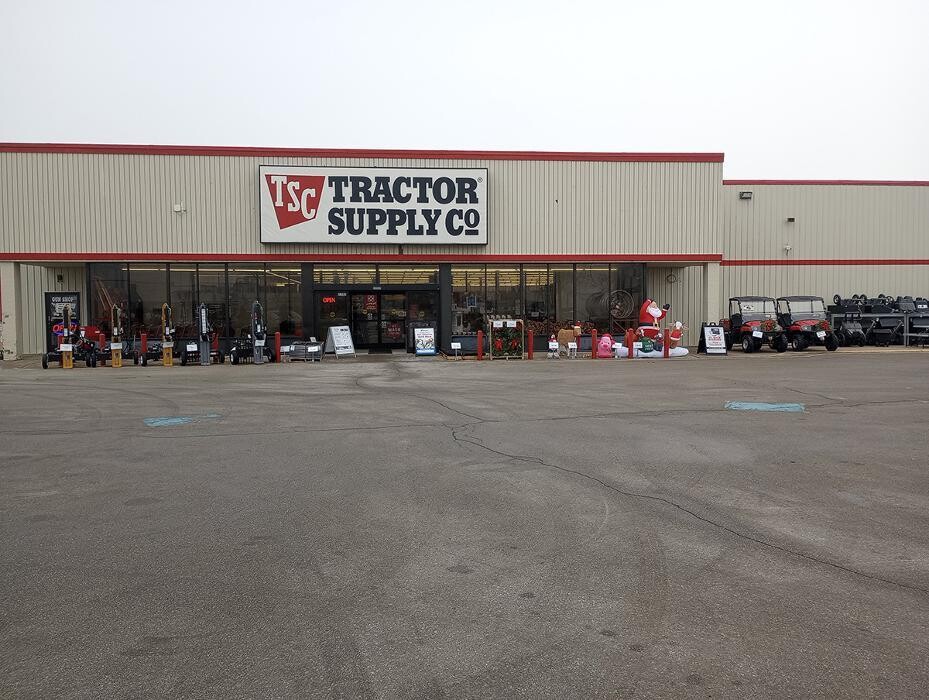 Images Tractor Supply Co.