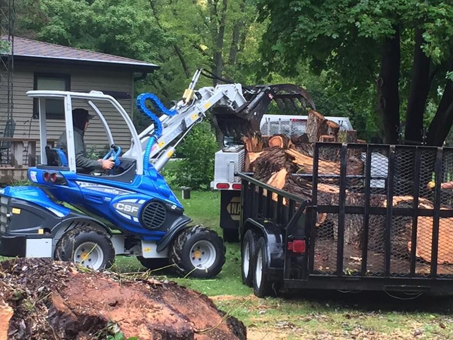 Images Cutting Edge Tree Service LLC