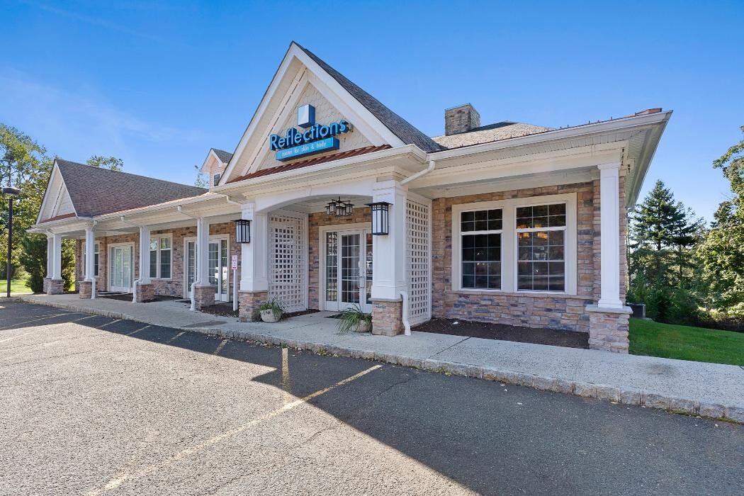 Images Reflections Center for Cosmetic Medicine