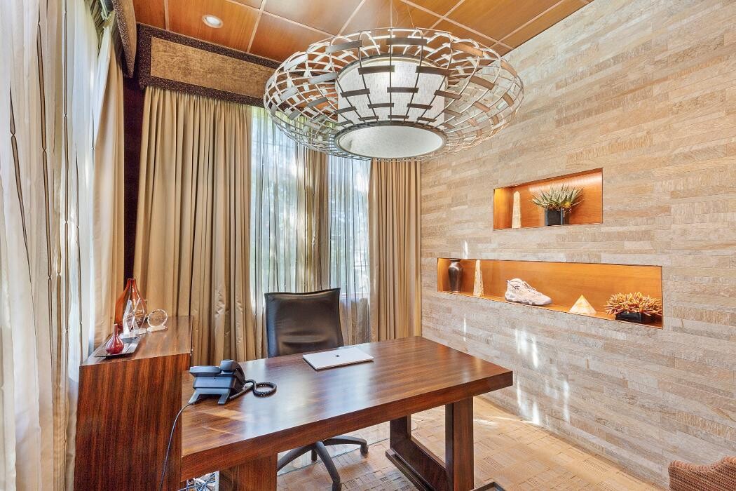 Images Reflections Center for Cosmetic Medicine