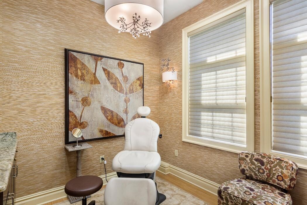 Images Reflections Center for Cosmetic Medicine