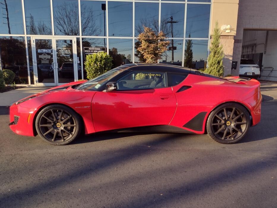 Images ULTIMATE COLLISION REPAIR, INC.