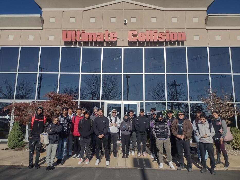 Images ULTIMATE COLLISION REPAIR, INC.