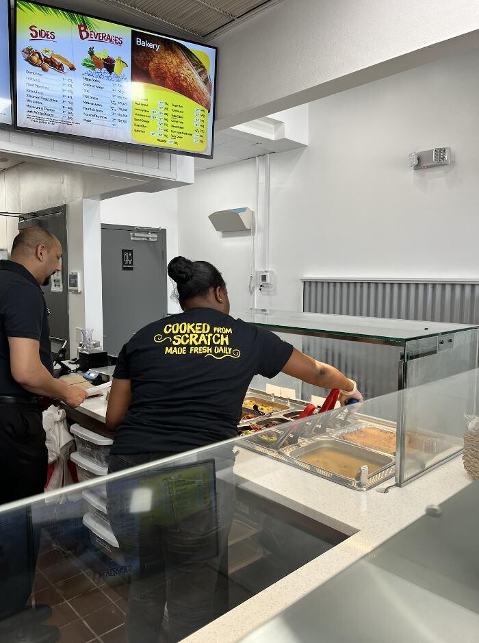 Images Golden Krust Caribbean Restaurant