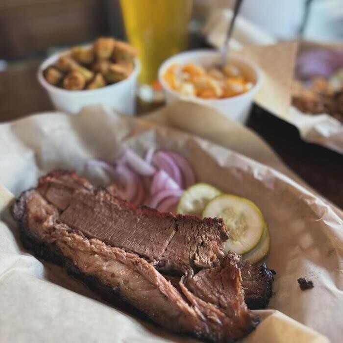 Images Goosetown Tavern BBQ