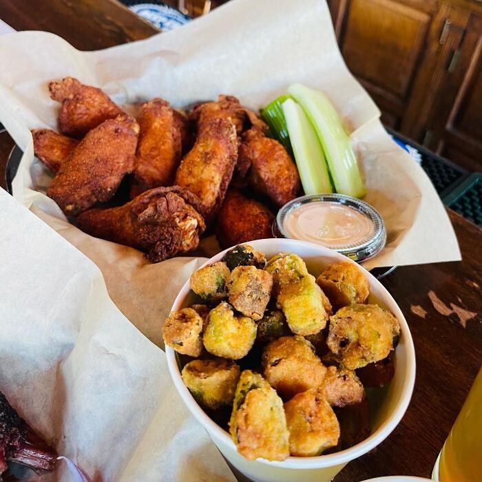 Images Goosetown Tavern BBQ