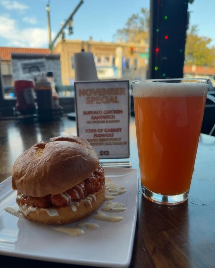 Images Goosetown Tavern BBQ