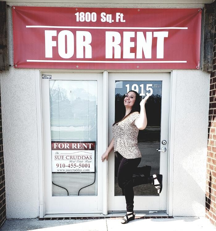 Images Sue Cruddas Real Estate Team