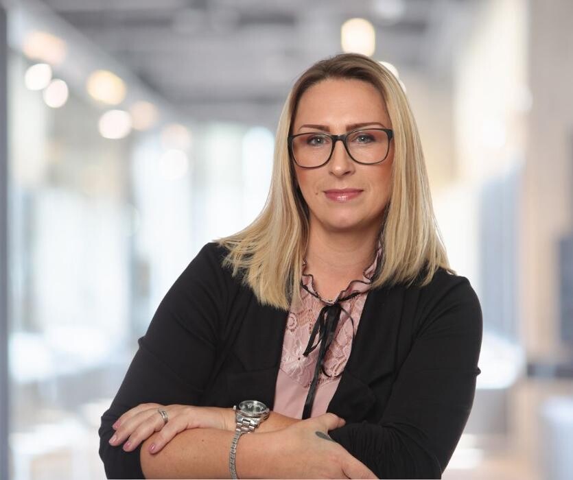 Images Sue Cruddas Real Estate Team