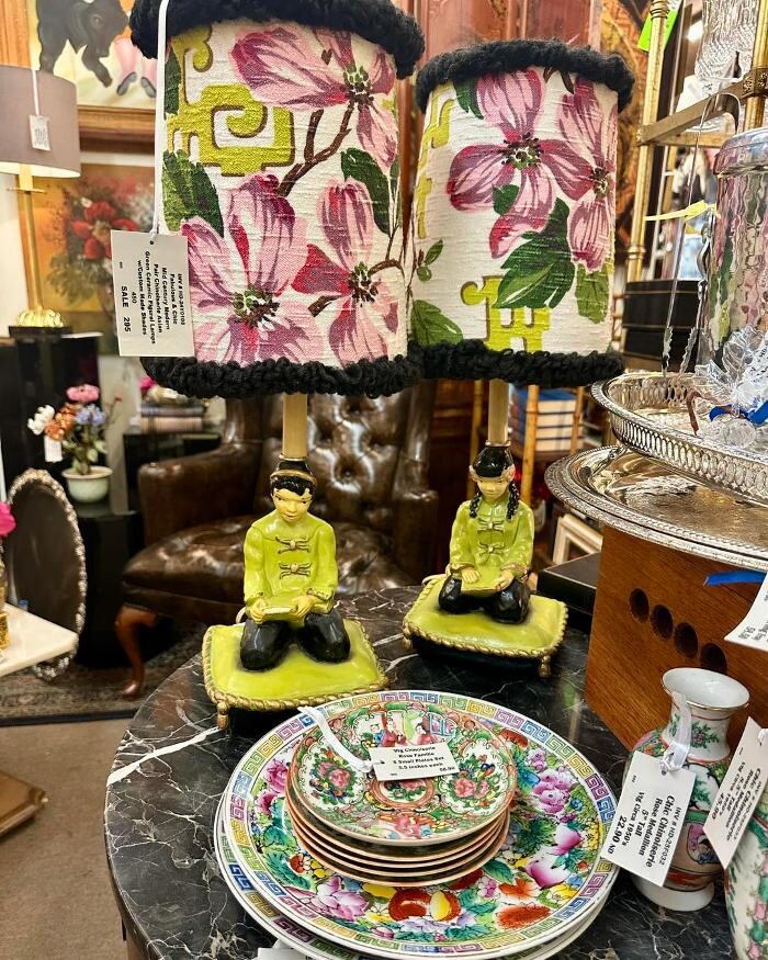 Images Antique Trove