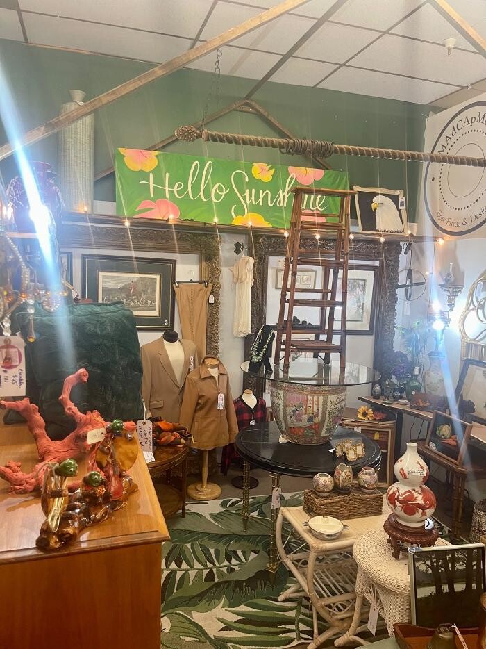 Images Antique Trove