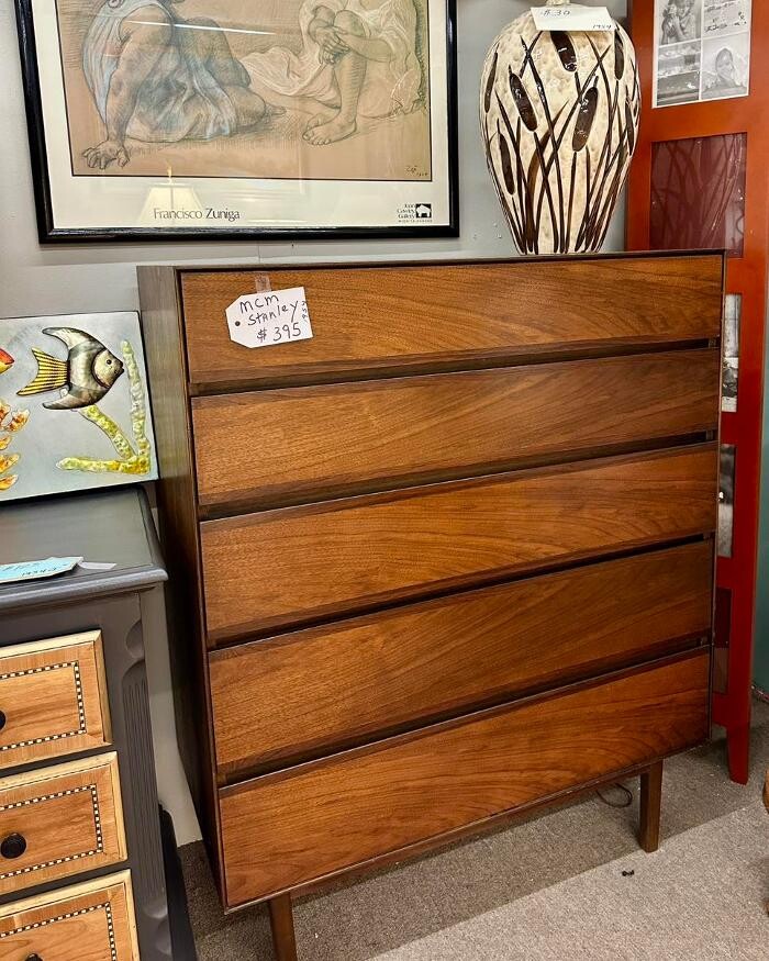 Images Antique Trove