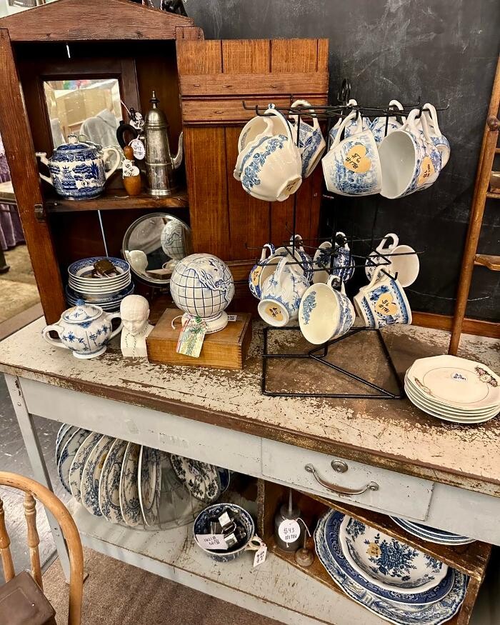 Images Antique Trove