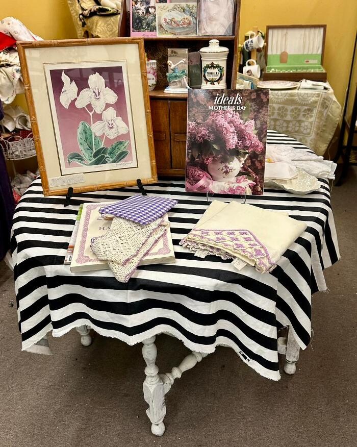 Images Antique Trove