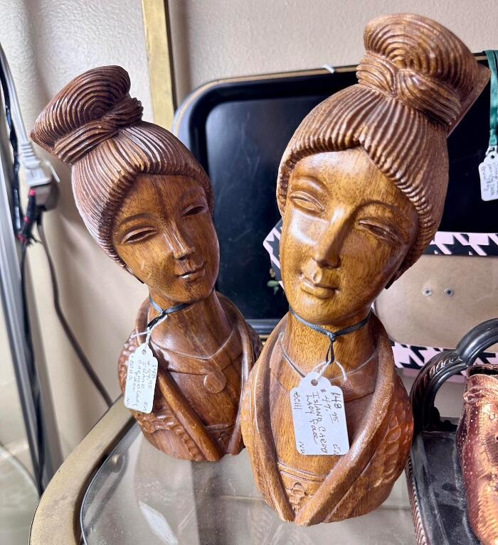 Images Antique Trove