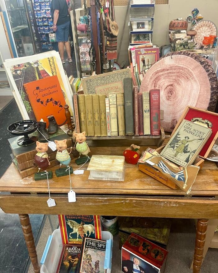 Images Antique Trove