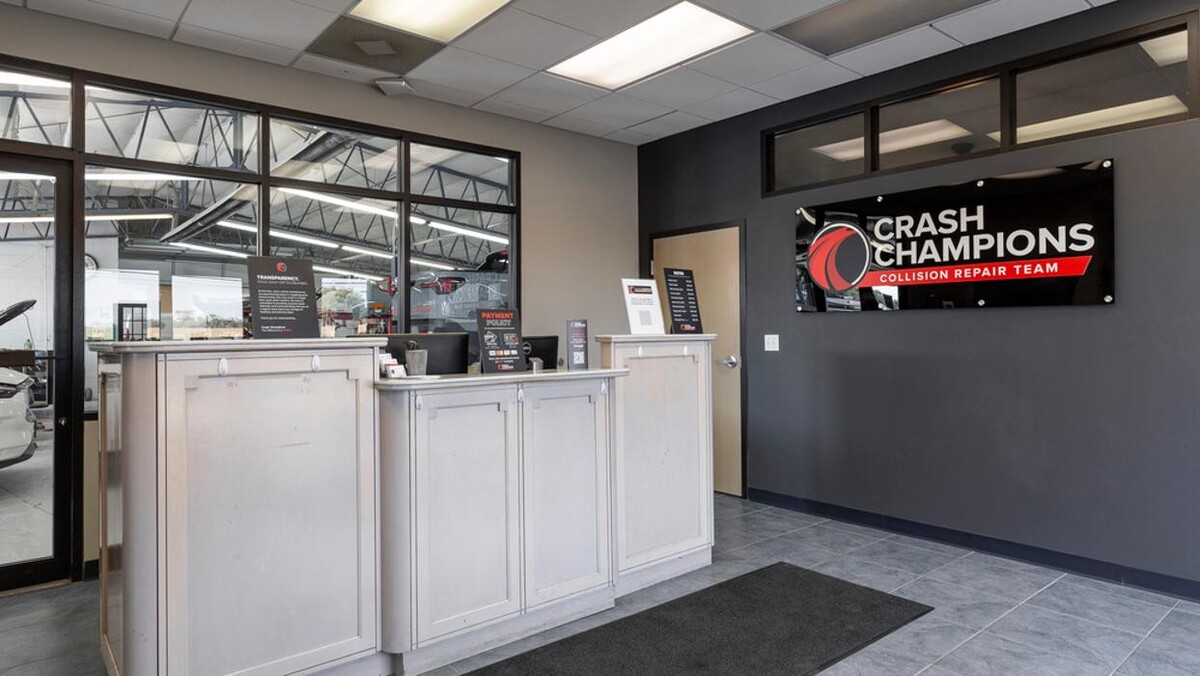 Images Crash Champions Collision Repair Peotone