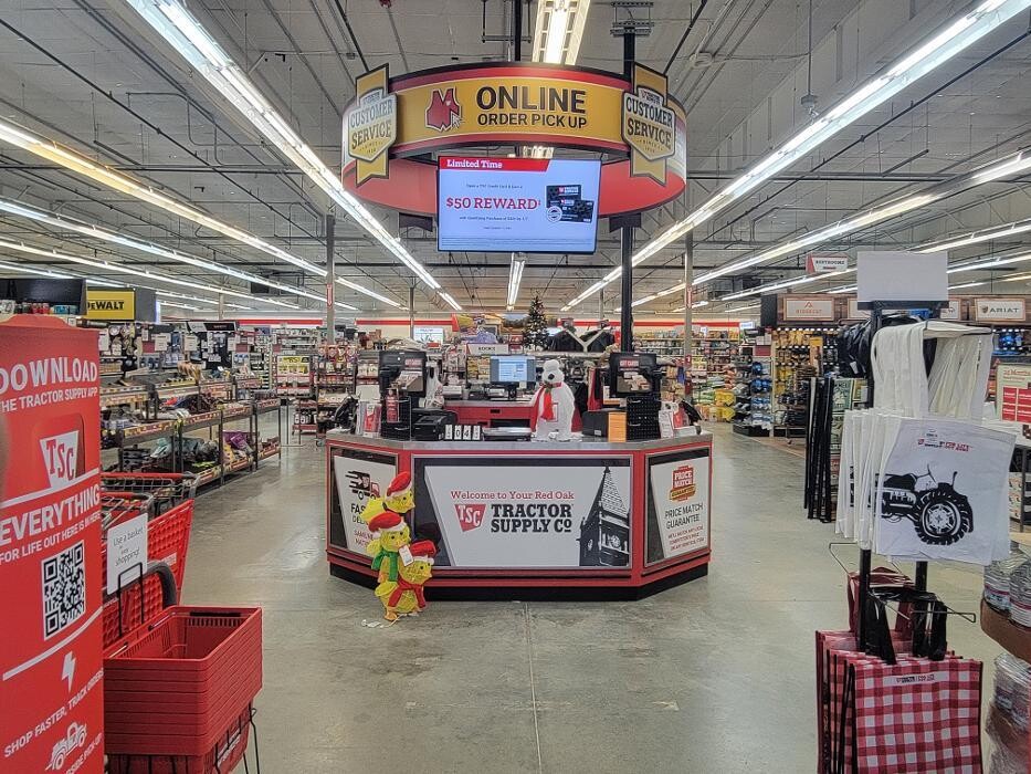 Images Tractor Supply Co.