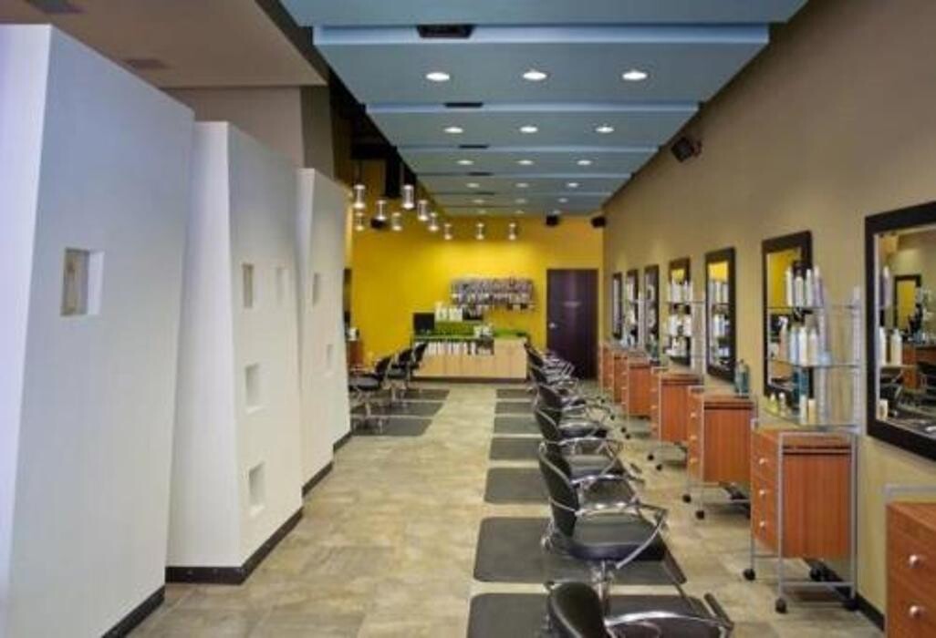 Images Mark Pardo SalonSpa