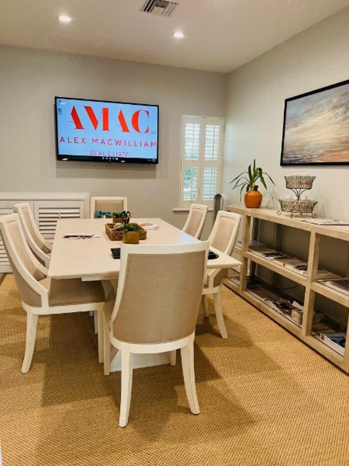 Images Alex MacWilliam Real Estate